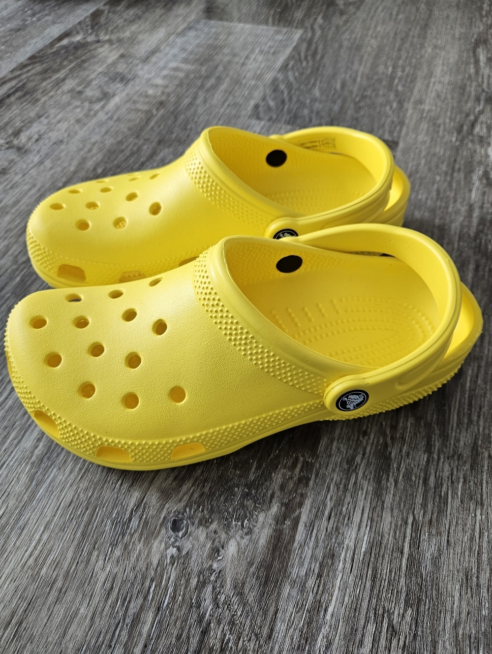 Crocs, Yellow, Women's 8